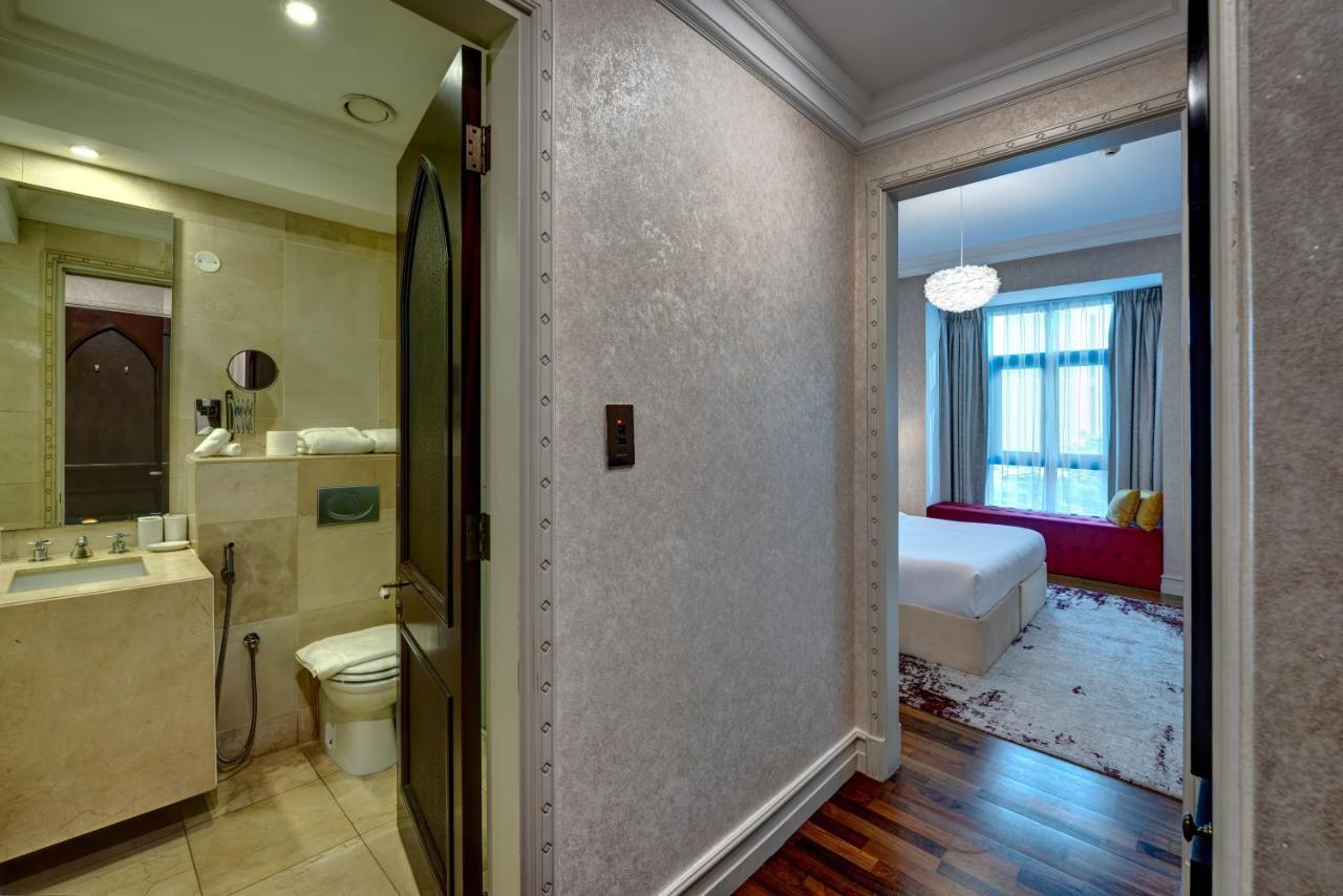 Durrani Homes: Garden Oasis at Souk Al Bahar with Jacuzzi Dubai Exterior photo