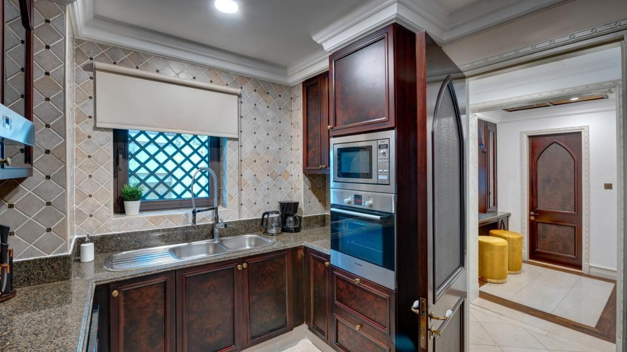Durrani Homes: Garden Oasis at Souk Al Bahar with Jacuzzi Dubai Exterior photo